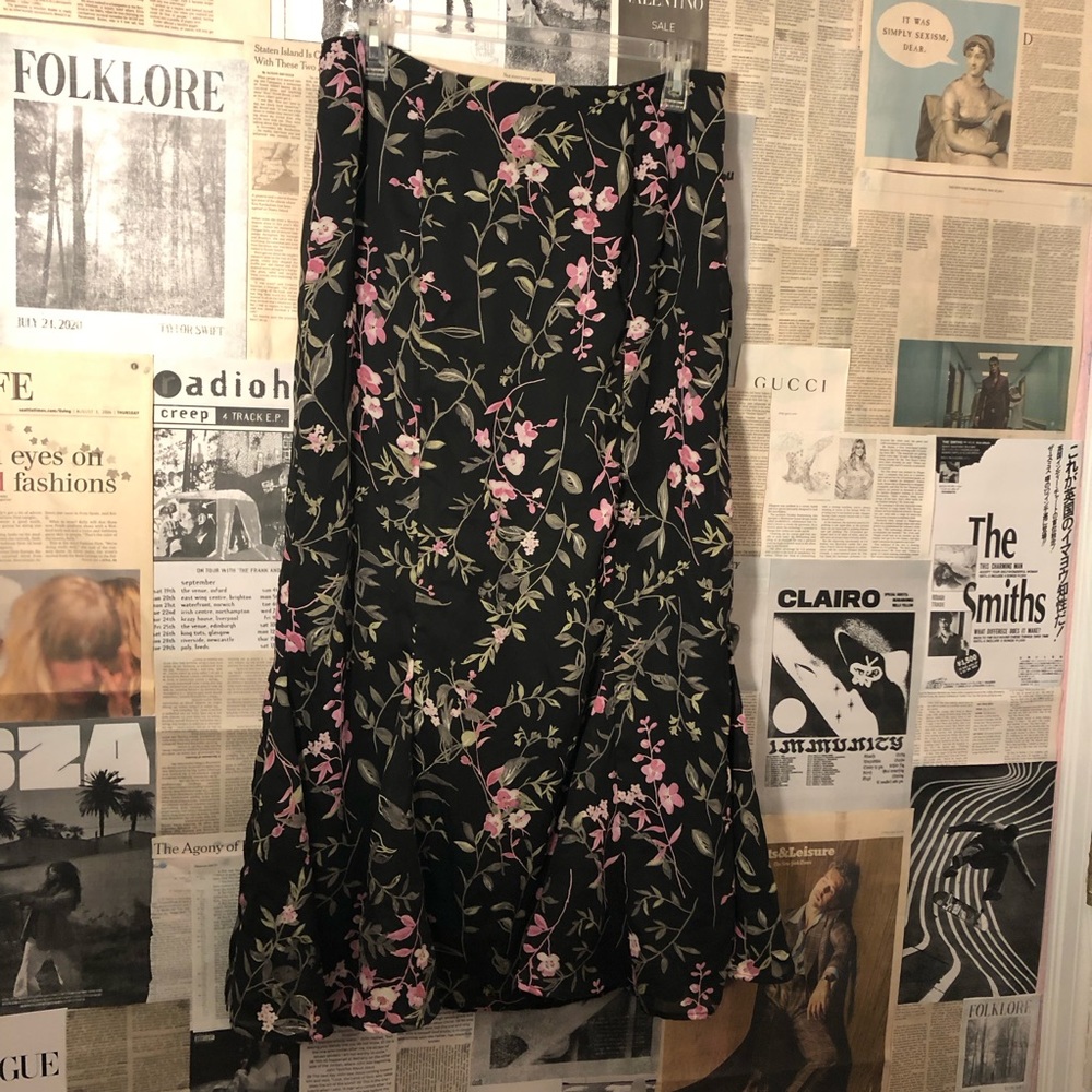 black floral midi skirt